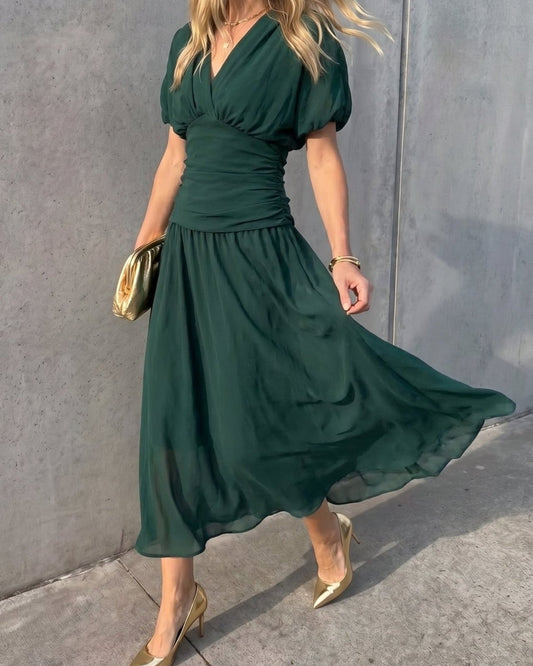 Larisa Abito Scollo a V
